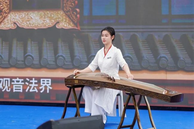 1776137103-87b2c76455c5f11